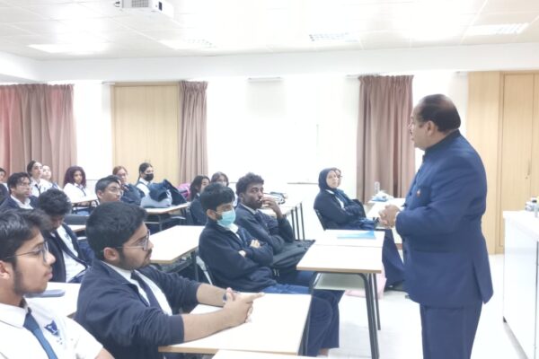 London American City College's President and CEO Presents Career Guidance Seminar at St. Mary's Catholic High School, Fujairah